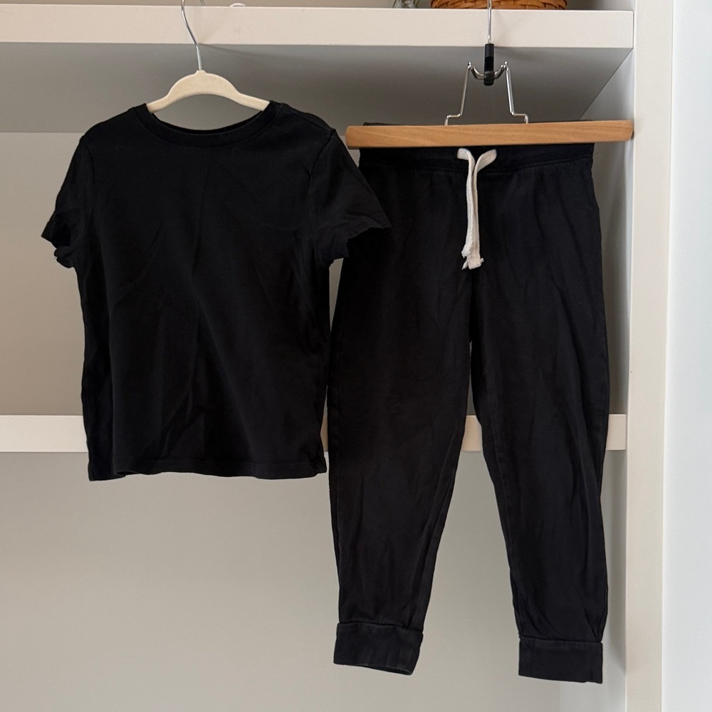 4 piece bundle kids Classic Black - size 4 tops and bottoms cotton